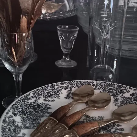 La Maison Perchee ヴィラ エーグ・モルト